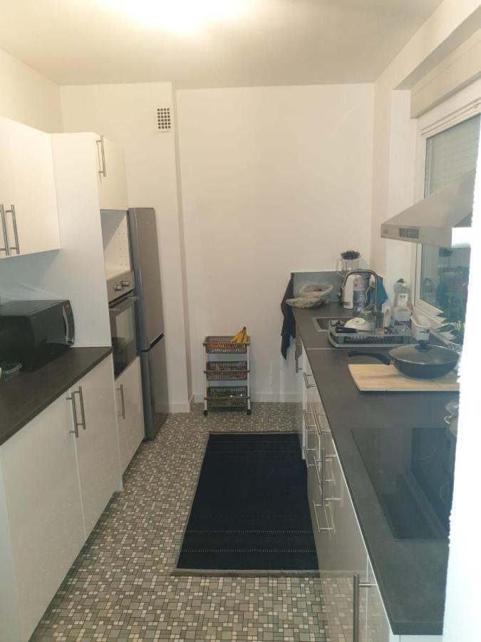 Love Appartement Partage Avec Le Proprietaire Saint-Louis  Exterior photo